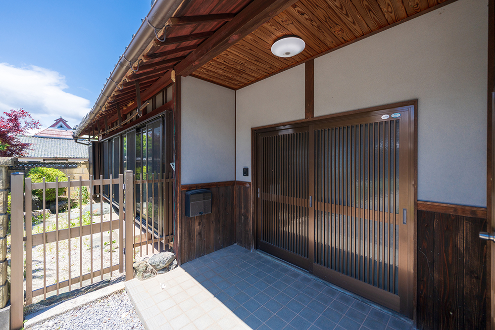 空き家改修・運用の様子